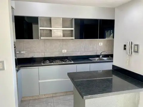 DR. LUIS AGOTE 3100, Piso 2