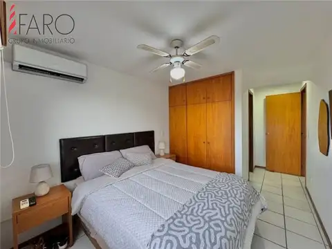 Alquiler a metros del mar y hotel Enjoy