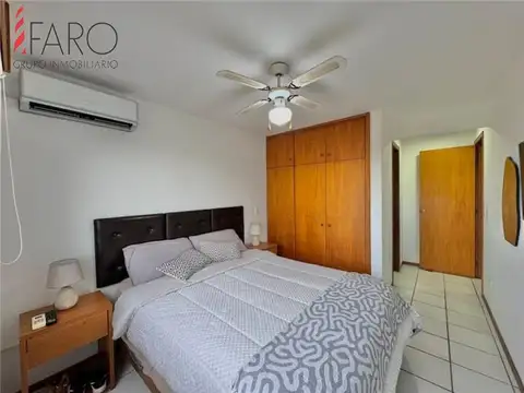 Alquiler a metros del mar y hotel Enjoy