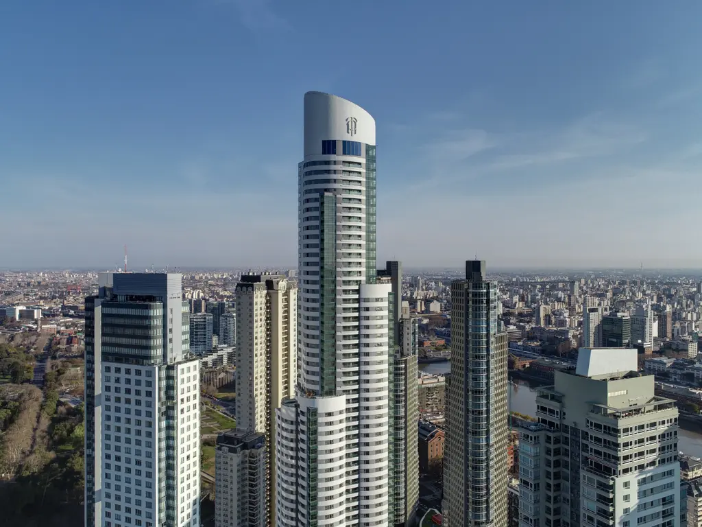Alvear Tower